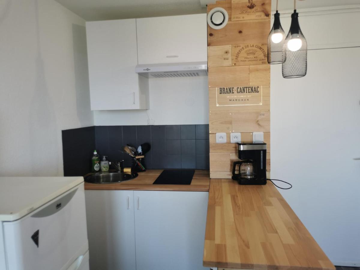 Le Carlton - Superbe Appartement - Acces Direct Plage - Terrasse Vue Mer Leucate Exterior foto